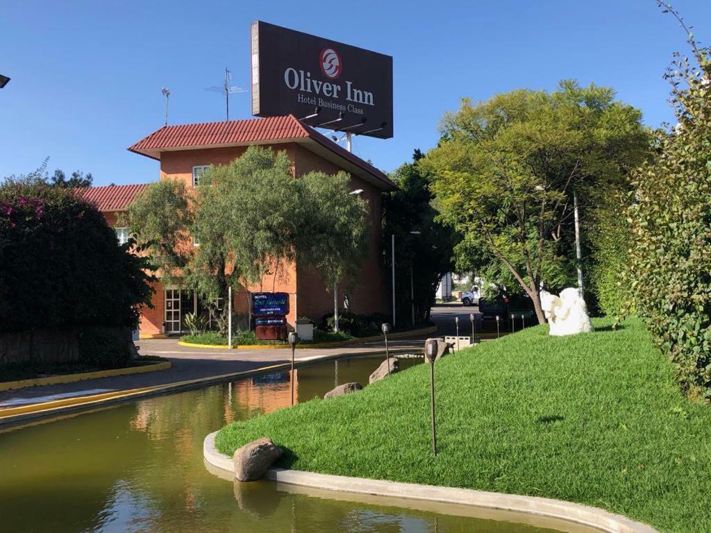 Hotel Oliver Inn - Tlalnepantla Мексико Сити Екстериор снимка