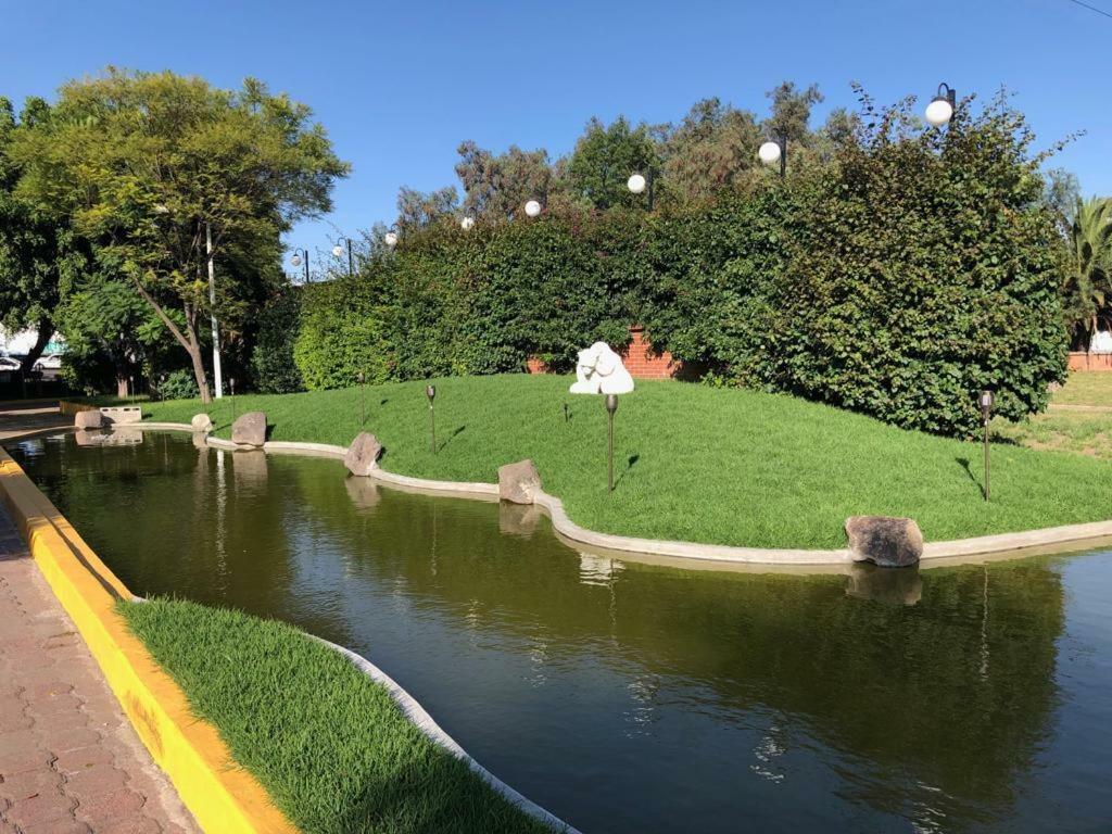 Hotel Oliver Inn - Tlalnepantla Мексико Сити Екстериор снимка