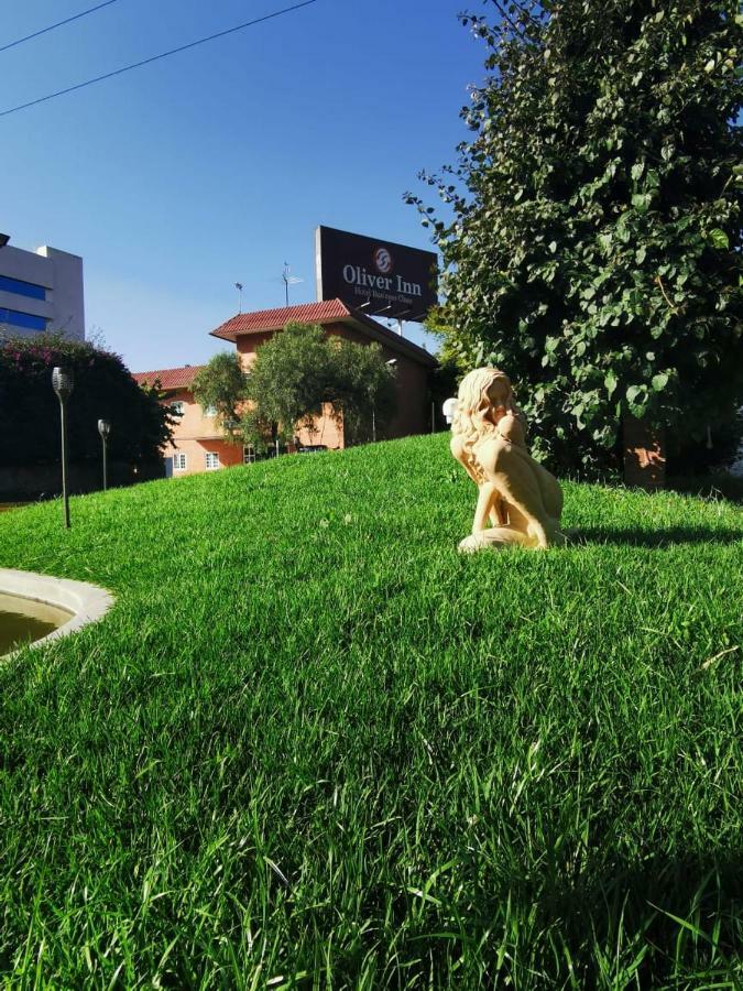 Hotel Oliver Inn - Tlalnepantla Мексико Сити Екстериор снимка