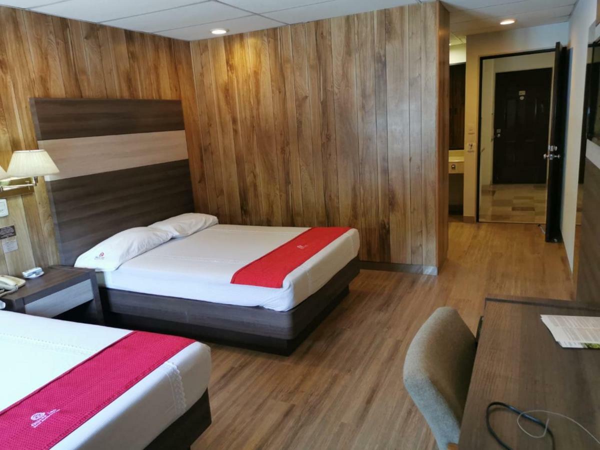 Hotel Oliver Inn - Tlalnepantla Мексико Сити Екстериор снимка